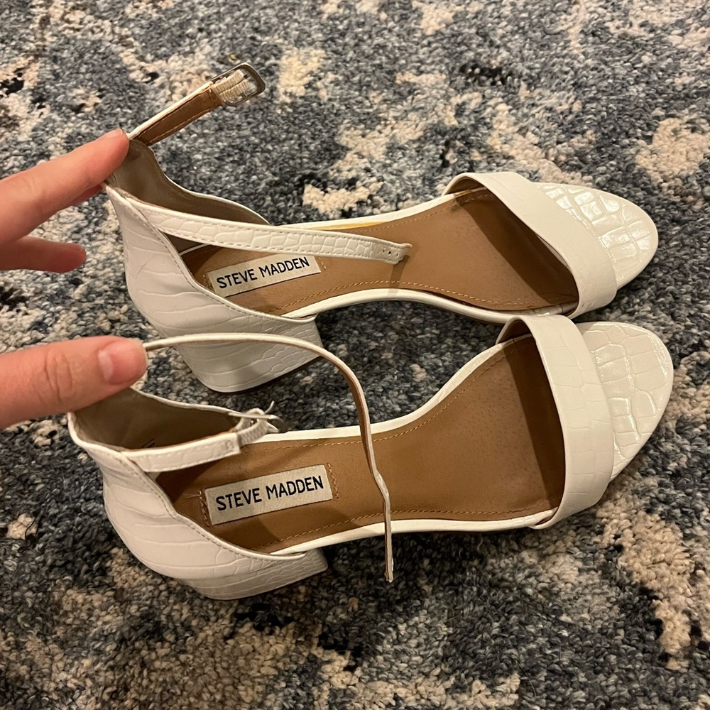 Steve Madden croc heels size 10